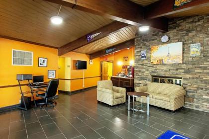 Travelodge by Wyndham Appleton - image 12