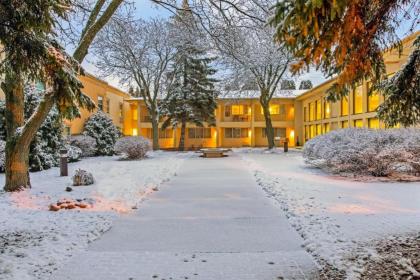 La Quinta by Wyndham Appleton College Avenue - image 11