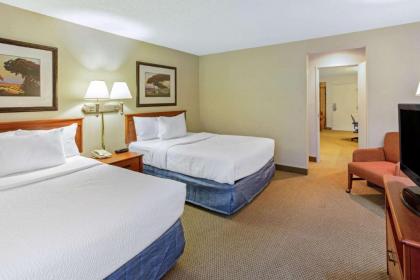 La Quinta by Wyndham Appleton College Avenue - image 4