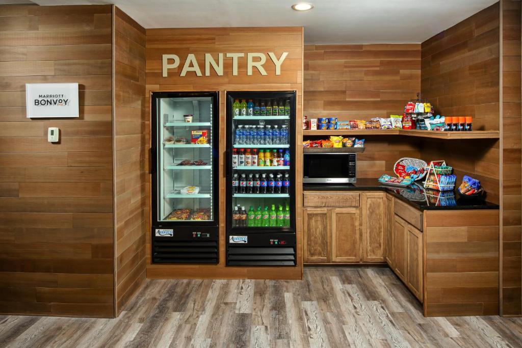 Four Points by Sheraton Appleton - image 5