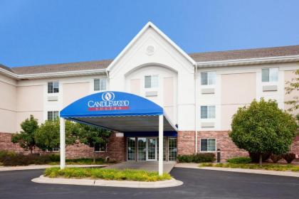 Candlewood Suites Appleton an IHG Hotel - image 8