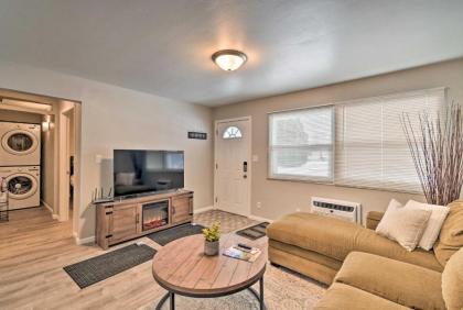 Newly Updated Appleton Apt 2 Mi to Downtown!
