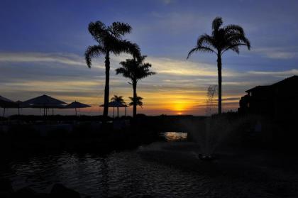 Romantic Getaway to Seascape Villa - image 12
