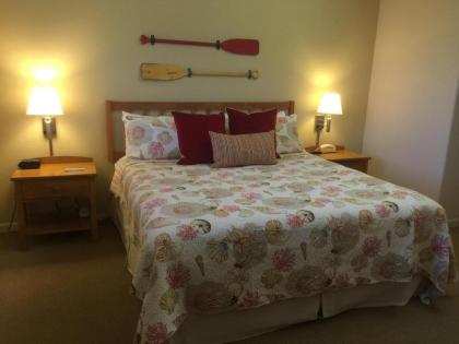 Romantic Getaway to Seascape Villa - image 6