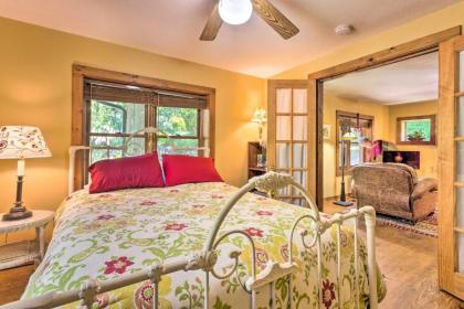 Rustic-Yet-Cozy Cabin with Patio 12Mi to Asheville! - image 14