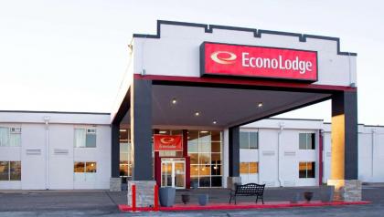 Econo Lodge - image 3