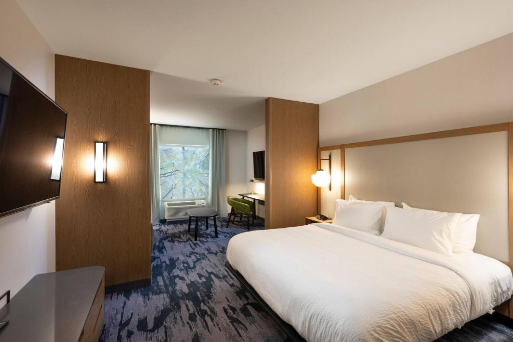 Fairfield Inn & Suites Arkadelphia - image 3