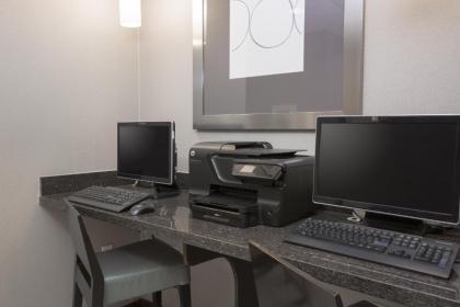 Residence Inn by Marriott Arlington South - image 3