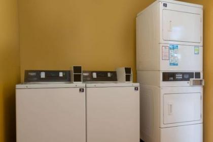 Quality Inn at Arlington Highlands - image 5