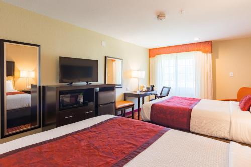 Days Inn by Wyndham Arlington - main image