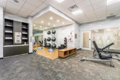 Fairfield Inn & Suites Dallas Arlington South - image 4