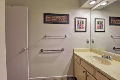 Spacious Home with Deck about 2 Mi to Lake Arlington! - image 3