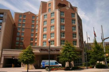 Hampton Inn  Suites Reagan National Airport   Crystal City