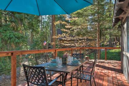 Woodsy Blue Lake Springs Cabin with Large Deck! - image 4