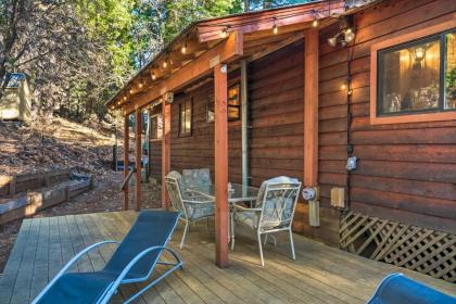 Cabin with Fire Pit Mins to Vineyards and Hiking! - image 17