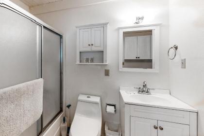 Snowpeak Chalet - image 10