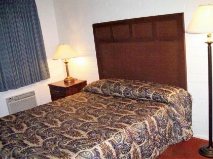 Ash Fork Inn - image 12
