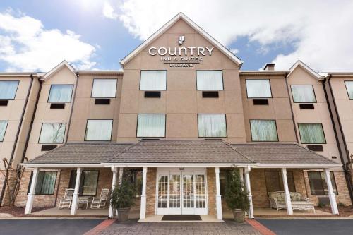 Country Inn & Suites by Radisson Asheville at Asheville Outlet Mall NC - main image