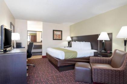 Best Western Asheville Tunnel Road - image 3