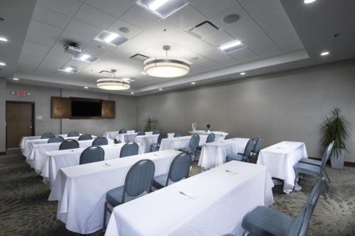 Holiday Inn Hotel & Suites - Asheville-Biltmore Vlg Area an IHG Hotel - image 3