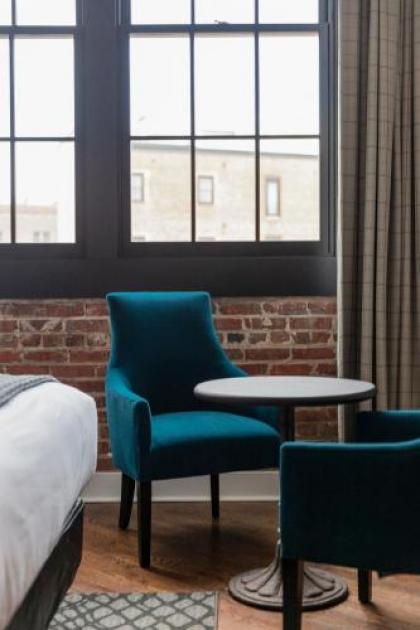Foundry Hotel Asheville Curio Collection By Hilton - image 20