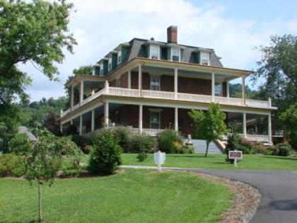 the Reynolds mansion North Carolina