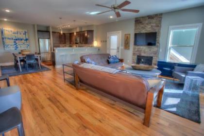 Upstream Cottage - image 5