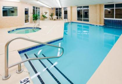 Holiday Inn Express & Suites Asheville Downtown an IHG Hotel - image 2