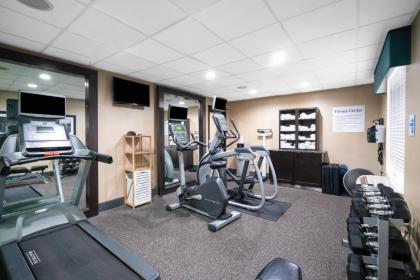 Holiday Inn Express Hotel & Suites Ashland an IHG Hotel - image 3