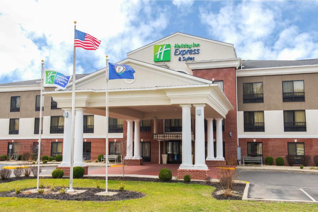 Holiday Inn Express Hotel & Suites Ashland an IHG Hotel - image 5