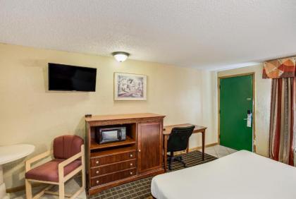 Knights Inn Ashland - image 12