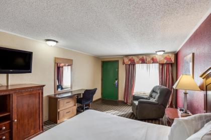 Knights Inn Ashland - image 15