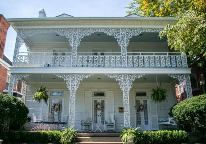 Governor's Inn Bed and Breakfast - image 8