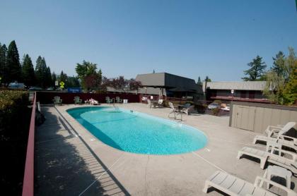 Flagship Inn of Ashland - image 5