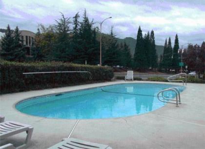 Flagship Inn of Ashland - image 7