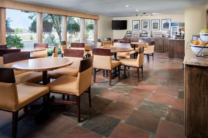 Comfort Inn & Suites Ashland - image 3