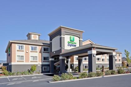 Holiday Inn Express Hotel  Suites Ashland an IHG Hotel Ashland Oregon