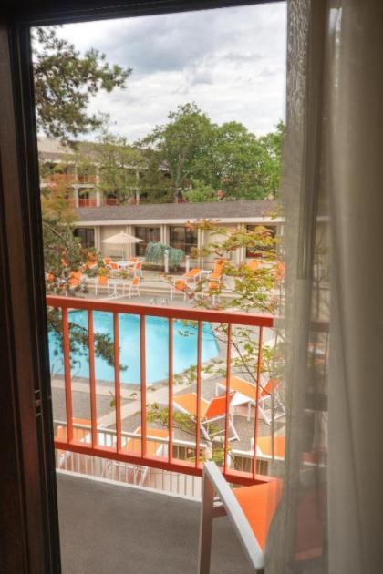 Ashland Hills Hotel & Suites - image 5