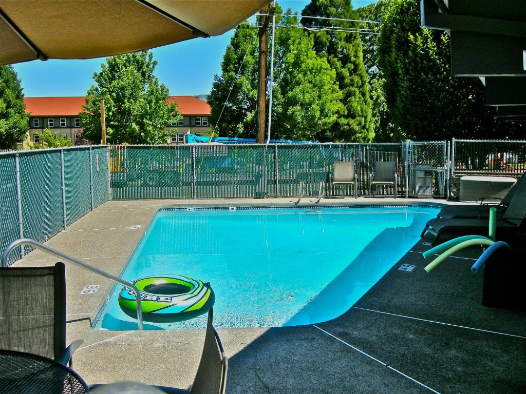 Timbers Motel - main image