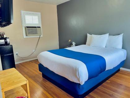 Ashland Motel - University - image 12
