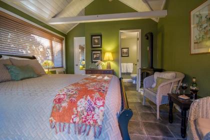 Oak Hill Bed & Breakfast - image 11