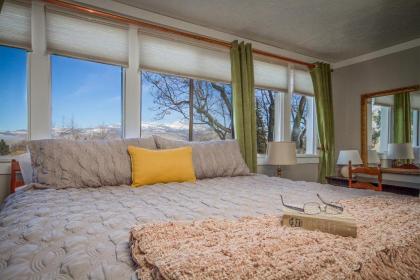 Oak Hill Bed & Breakfast - image 2
