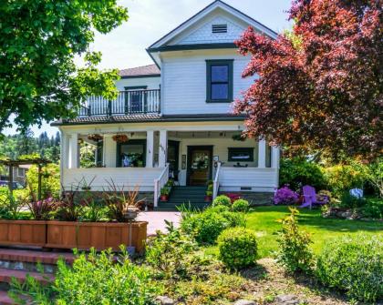 Abigail's Bed and Breakfast Inn - image 3