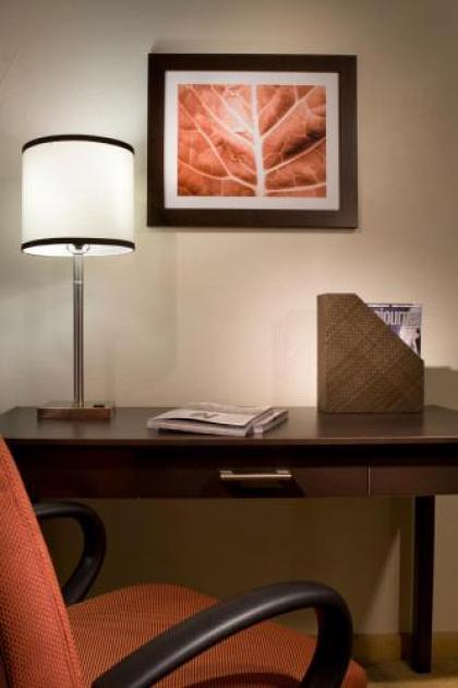 Hotel Aspen - image 2