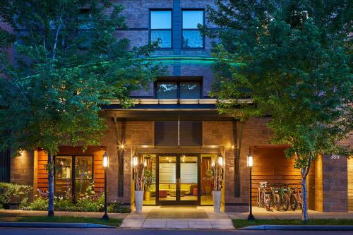 Limelight Hotel Aspen - image 3