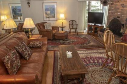 Chateau Eau Claire Unit 18