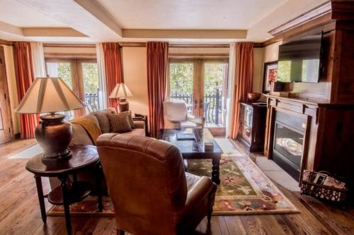 Hyatt Grand Aspen 3 Bedroom Residence Club Condo in downtown - image 2