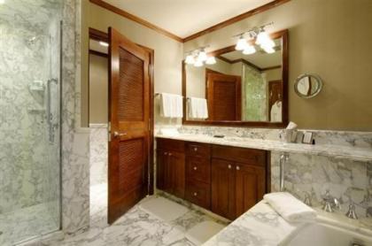 Aspen Ritz Carlton 2 Bed 02 - image 6