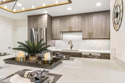 Designer Condo on River - Steps to Aspen Center! - image 16