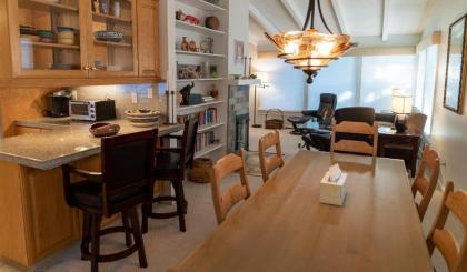 733 Francis St W - image 5